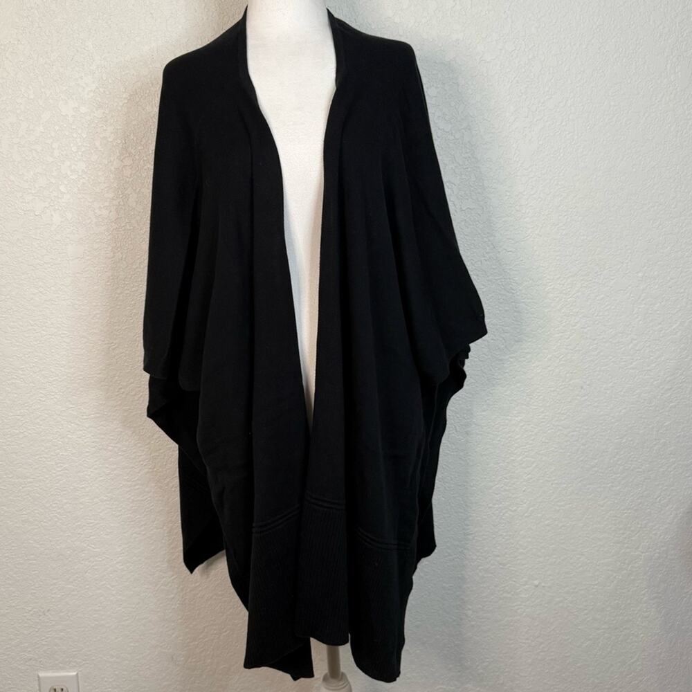 Lululemon Athletica Free to Coast Wrap in black cotton yoga casual Athlesiure